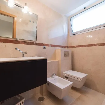 Apartment Seafront Sagasta